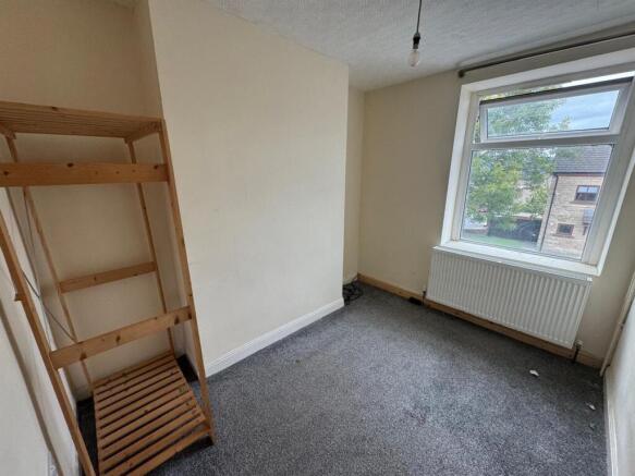 Bedroom 1 2.jpg