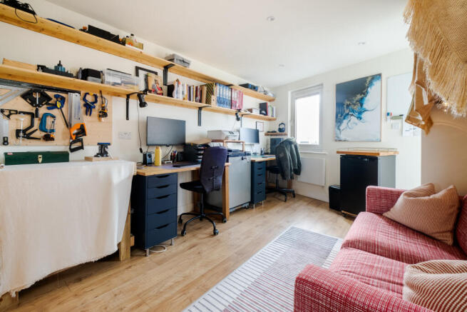 Second Double Bedroom Suite