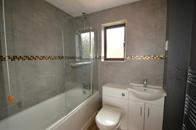 Bathroom.JPG