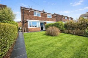 49, Greenway, Romiley, Stockport SK6 4HH