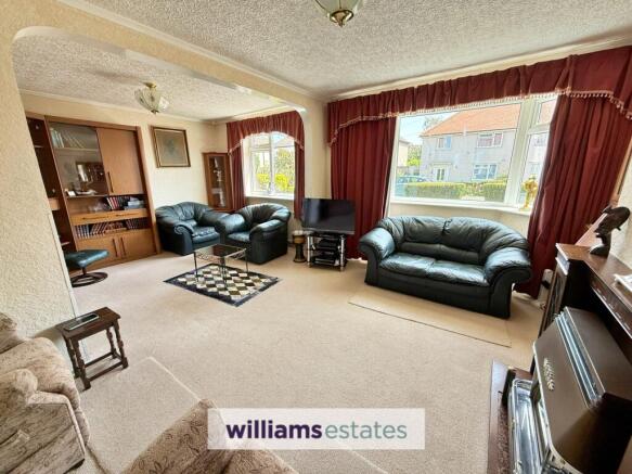 Living / Dining Room