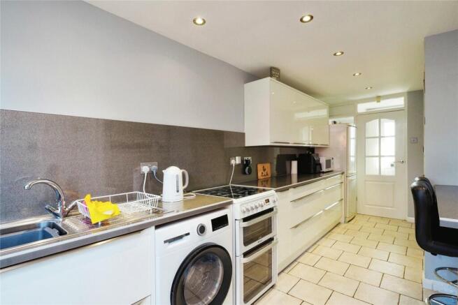 Fitted Kitchen