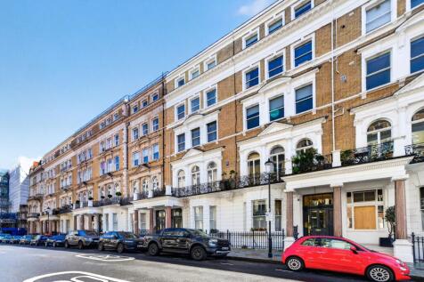 De Vere Gardens, London, W8