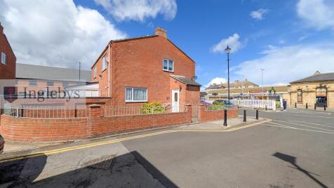 Station Square, Saltburn-by-the-Sea