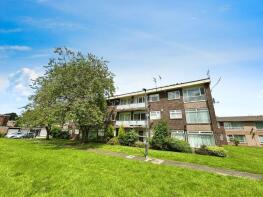 17, Broomley Court, Gosforth, Newcastle Upon Tyne NE3 2BU