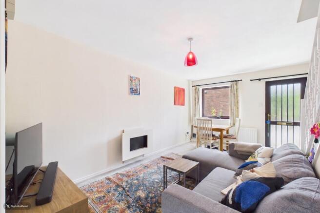 2 bed Terraced for sale in york