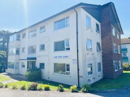 8, 39 Lake View Court, Mount Pleasant Road, Poole BH15 1TX