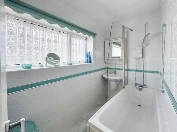 3 bed Detached for sale Image 10