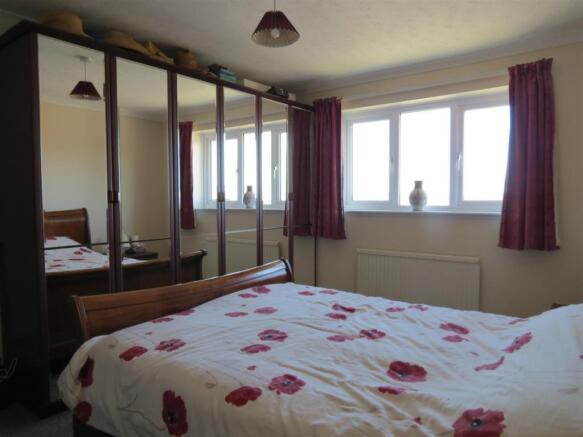 Bedroom: