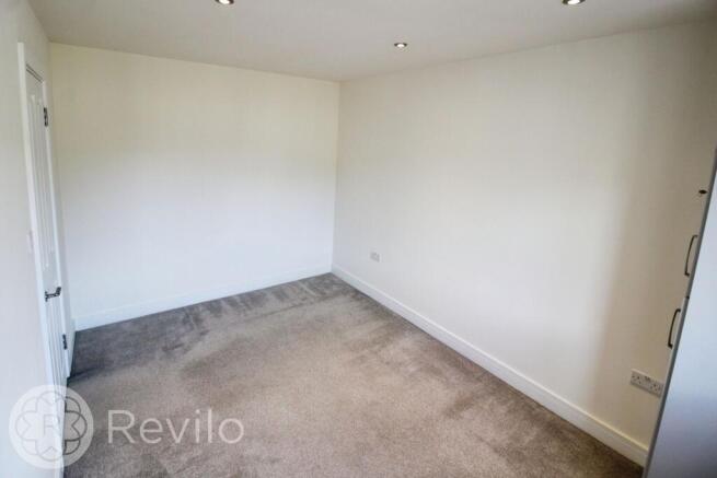 3 bed Town House to rent Image 11