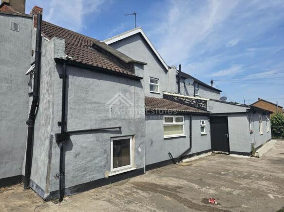 5 bed Block of Apartments for sale Image 5