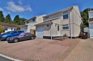 30, Andrews Way, Saltash PL12 6PE