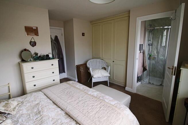 bed 1 rear aspect.JPG