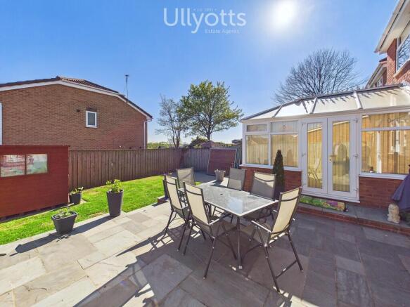 4 bed Detached for sale Image 12