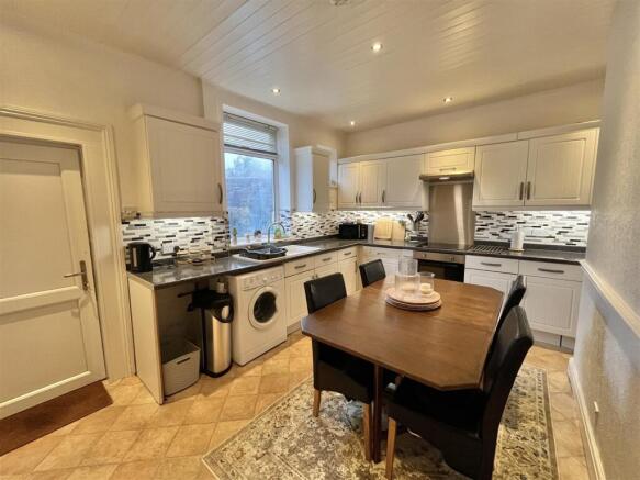 Dining Kitchen
