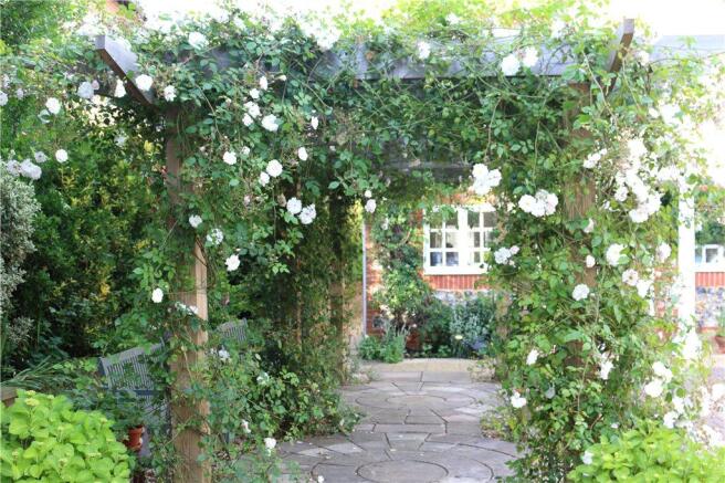 Summer Front Garden