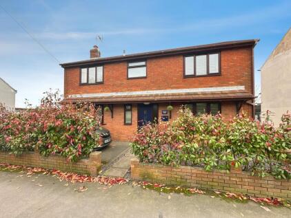 Main Street, Albert Village, Swadlincote