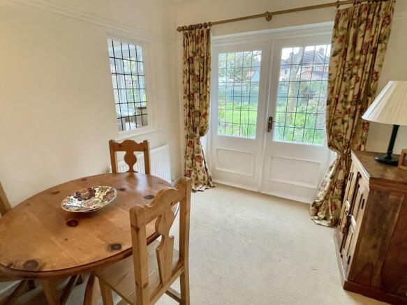 DINING ROOM 1