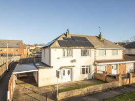 75, North Parkway, Seacroft, Leeds LS14 1JD