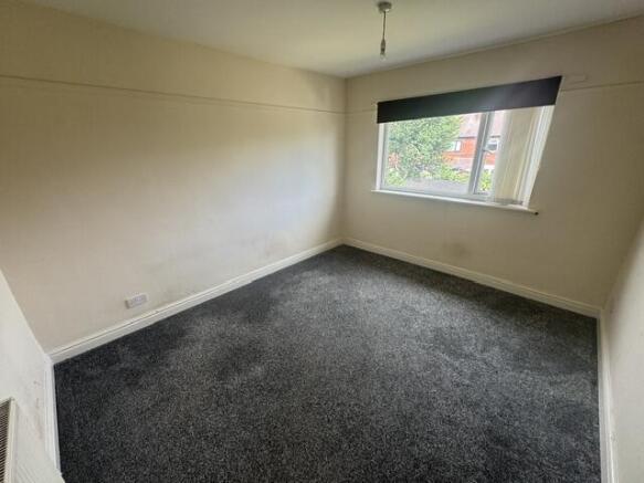 3 bed House to rent Image 6