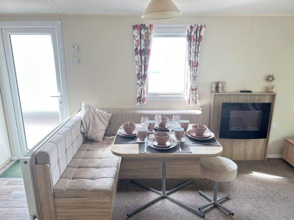 Willerby Etchingham 2016 Car0021839 141817507.jpeg