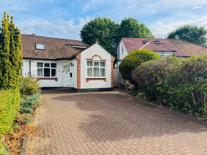 Gerrard Gardens, Pinner, HA5 2PT