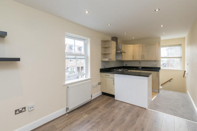 Kitchen / Living ...