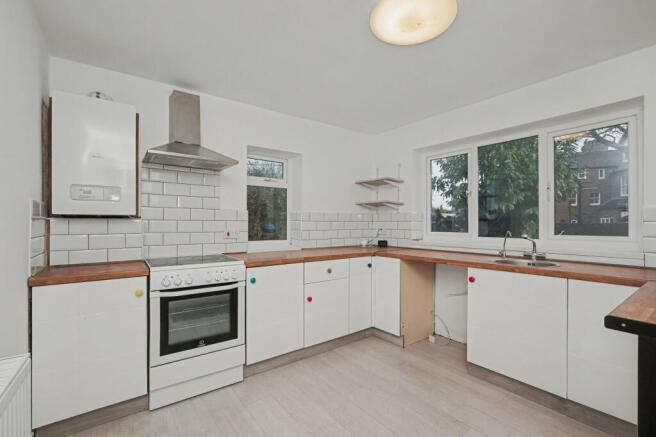 Ground Floor Flat, 8 Radnor Park Road, Folkestone, CT19 5AU