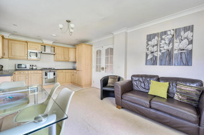 1342407-7-68b56f6...