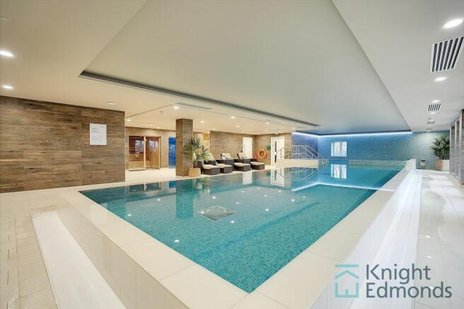 Relaxtion Pool