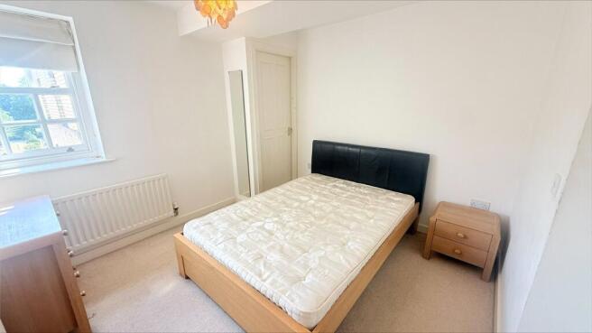 1 bed Flat for sale Image 5