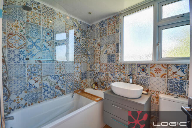 Photo 15