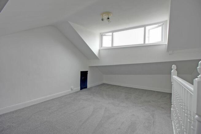 Bedroom 2 (Double)