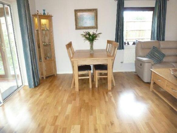 Sitting/Dining Room