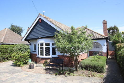 Wyndham Crescent, Clacton on Sea, CO15 6LH