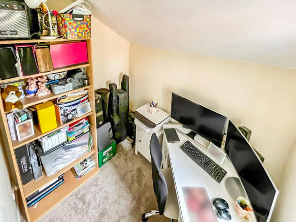 Photo 10