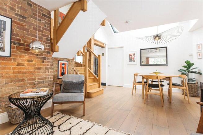 Sitting/Dining Room