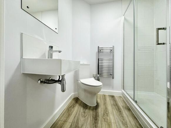 1 bed Apartment to rent Image 8