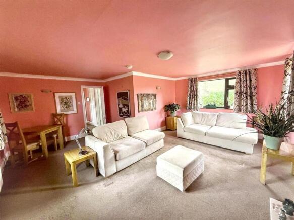 2 bed Detached Bungalow for sale Image 5