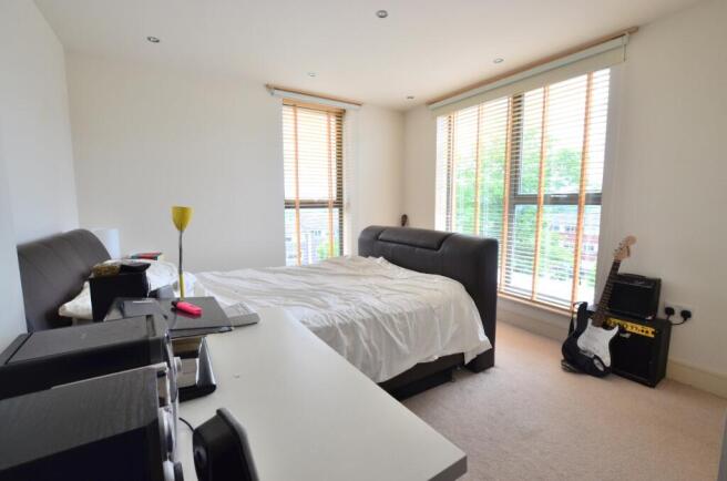 Bedroom (2)