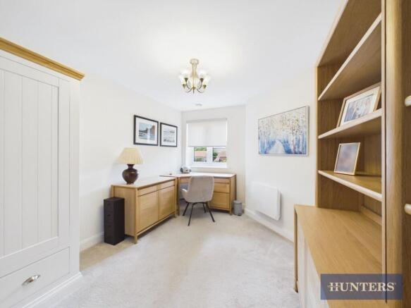2 bed Flat for sale Image 11