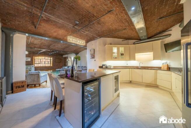 327 The Colonades (25 of 25).jpg