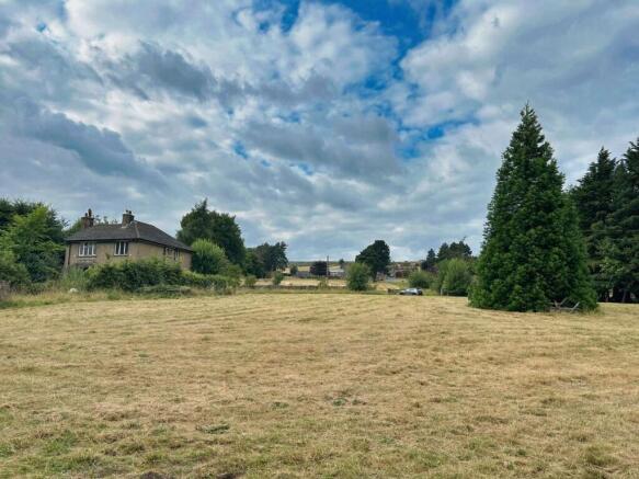 4 bed Detached for sale Image 4