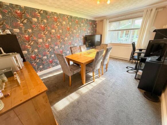 3 bed Detached for sale Image 7