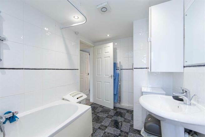 First Floor Bathroom