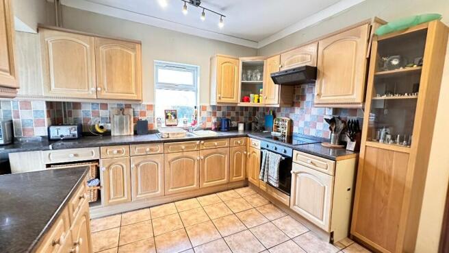 Fitted Kitchen