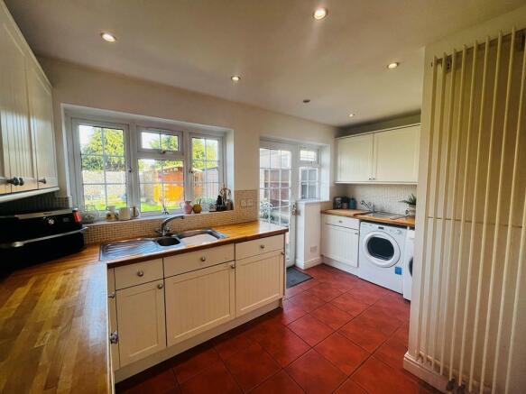 Kitchen.JPEG