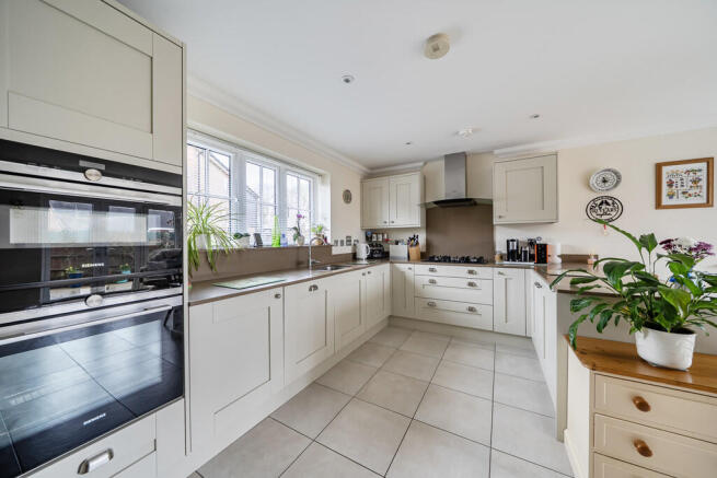 1419980-16-69a187...