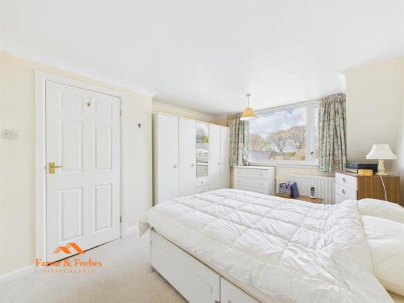 CAM03956G0-PR0096-STILL002.jpg