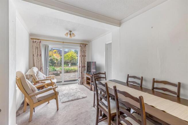 3 bed Semi-Detached for sale Image 8